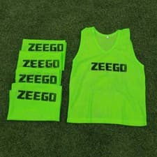 Image of ZEEGO Pro Football Training Bibs Matchday Mesh Bib Vest Rugby Netball Hockey