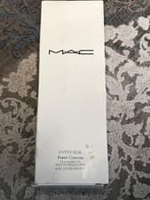 Image of mac hyperreal fresh canvas cleansing oil