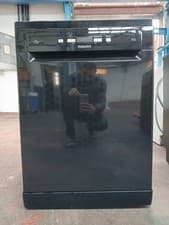 Image of Hotpoint HFC3C26WCBUK Full Size Dishwasher 14-Place Settings - Black