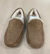 Image of UGG Men's ASCOT Comfort Suede Slipper Loafers CHESTNUT 1101110 size 9 New