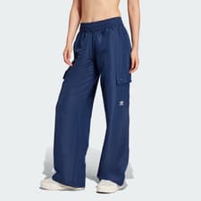 Image of Adidas Originals Women's Essentials Woven Cargo Pants XS