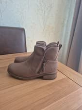 Image of Ugg Lavelle Side Zip Ankle Boots