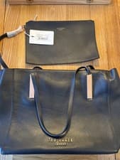 Image of BRAND NEW Ted Baker Sarahh Black Leather Under Arm Handbag