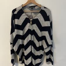 Image of Ladies Bonmarche Soft Touch Zip Top Size L New with tags L 27” pit to pit 30”