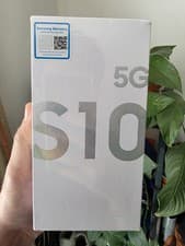 Image of Samsung Galaxy S10 5G 256GB Unlocked, Crown Silver RESEALED PACK