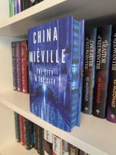Image of Broken Binding Signed Exclusive: The City & The City – China Miéville