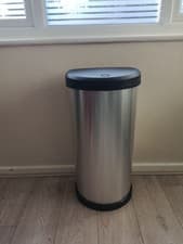 Image of Curver 40 Litre Deco Touch Top Kitchen Bin Silver
