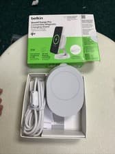 Image of Belkin BoostCharge Pro Smartphone White AC Wireless charging Fast charging In...