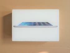 Image of Apple iPad mini 2 32GB, Wi-Fi, 7.9in, Silver, Brand New Boxed and Sealed