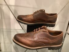 Image of Batcombe Wing Clarks Artisan Size 12 Uk G Fit Men’s Shoes. Dark Tan Lea. Brogues