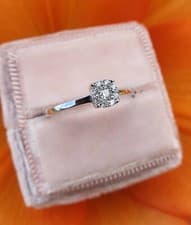Image of 18ct White Gold & Diamond Cluster Ring