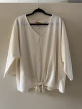 Image of Ruby Rd Women's Blouse Size 3X Cream V Neck With Tie Front 3/4 Length Sleeves