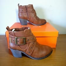 Image of Rocket Dog Saxx Grand Ankle Boots Womens Size 3 Tan Brown Buckle Block Heel
