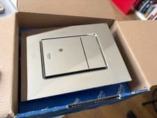 Image of GROHE Arena Cosmopolitan S Flush Plate for concealed cisterns – Stainless steel