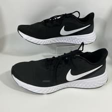 Image of Nike Revolution 5 Black White Sneakers Shoes BQ3204-002 Men’s 11.5 NWOT