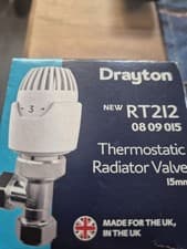Image of Drayton RT212 15mm Angled TRV - White