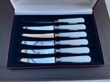 Image of Vintage Sheffield Stainless Steel Small Butter Knives – Set of 6 Boxed England