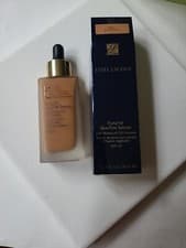 Image of Estée Lauder Futurist SkinTint Serum Foundation SPF20 30ml 5W2 Rich Caramel New
