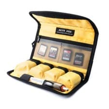 Image of Vanguard Alta Battery Case Large VGBALTBCL