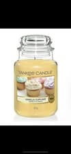 Image of Yankee Candle Vanilla Cupcake Scented Candle in Large Jar 623g