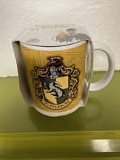 Image of Harry Potter Hufflepuff School Crest Yellow Tea Coffee Mug Brand New