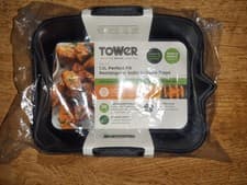 Image of Brand New Tower 1.5 L Rectangular Solid Silicone Trays Set Of 2