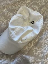 Image of Nike H86 Unisex Metal Swoosh Cap - White/Metallic Silver