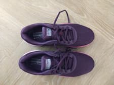 Image of BNIB - Skechers purple / pink GoRun Consistent 2.0 - size 4