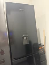 Image of Fridgemaster MC55251MDB 251L Freestanding 50/50 Fridge Freezer