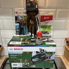 Image of New Bosch UniversalChain 18V Cordless Chainsaw + Oil+Gloves+ Secateurs+Chain