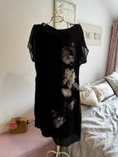 Image of Mint Velvet Black Floral Print Dress Size 12