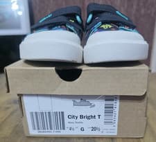 Image of Clarks City Bright T Toddler Canvas Shoe Trainers Navy Size 4 1.5 G NEW