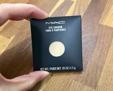 Image of MAC Eye Shadow Refill - NYLON  1.5g Brand New