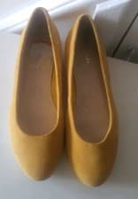 Image of Clarks Somerset Size 4D Compass Zone Suede Leather Shoes.