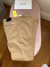 Image of HUGO BOSS MENS KAITO 1 SLIMFIT STRETCH CHINOS IN DARK BEIGE SZ 32R BNWT RRP £129