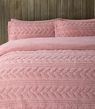 Image of Brand New Pink Fleecey Cable Knit Super King Duvet Bedding Set