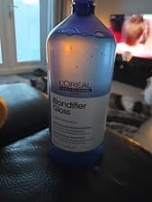 Image of L'Oreal Professionnel Blondifier Resurfacing & Illuminating Gloss Shampoo 1500ml