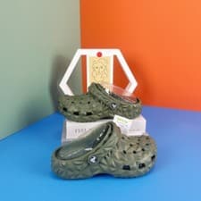 Image of Kid Classic CrocsSandals Clogs Size Lightweight Slipper Holiday Beach Slip Shoes