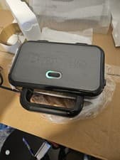 Image of Breville Ultimate Deep Fill Toastie Maker 2 Slice Sandwich Toaster, Black