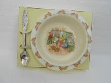 Image of Vintage 1994 Royal Doulton Bunnykins Nursery Set