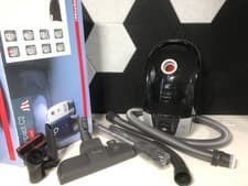 Image of Miele Compact C2 PowerLine Cylinder Vacuum Cleaner 890W | MM02521