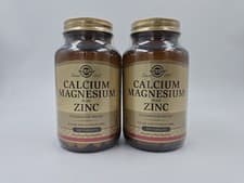 Image of 2 X 100, Solgar® Calcium Magnesium Plus Zinc Tablets - Pack of 200