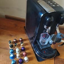 Image of Sage Nespresso Creatista Uno Pod Coffee Machine Black Starter Kit *Good*