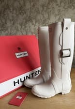 Image of Genuine woman’s Hunter Wellies tall buckle boots Size Uk 4/37 Bnib RRP£140