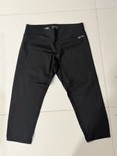 Image of Calvin Klein; Performance Women's Black Capri Leggings