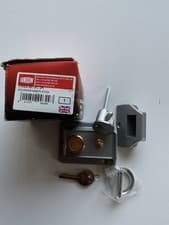 Image of Union Cylinder Night Latch J1022-SE-SC- 2K 60mm Silver
