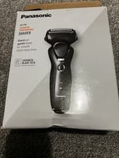 Image of Panasonic ES-RT37 Electric Men's Shaver Trimmer 3 Blades Wet & Dry