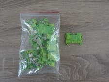 Image of 15 x Phoenix Contact PT 2,5-PE 2.5mm terminal blocks