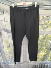 Image of Hugo Boss track pant in navy size L
