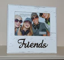 Image of Photo Frame - FRIENDS 6" x 4" Antique White *NEW* Gift